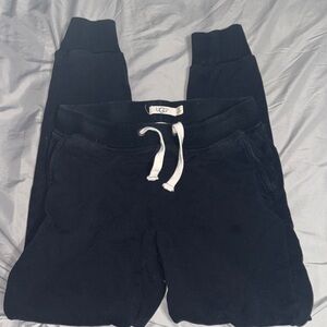 UGG - Women’s XS jogger!